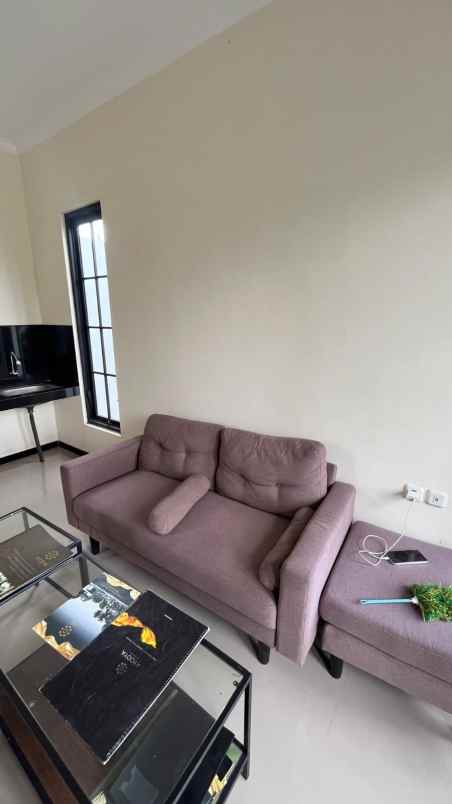 rumah 2 lantai cluster modern di malang