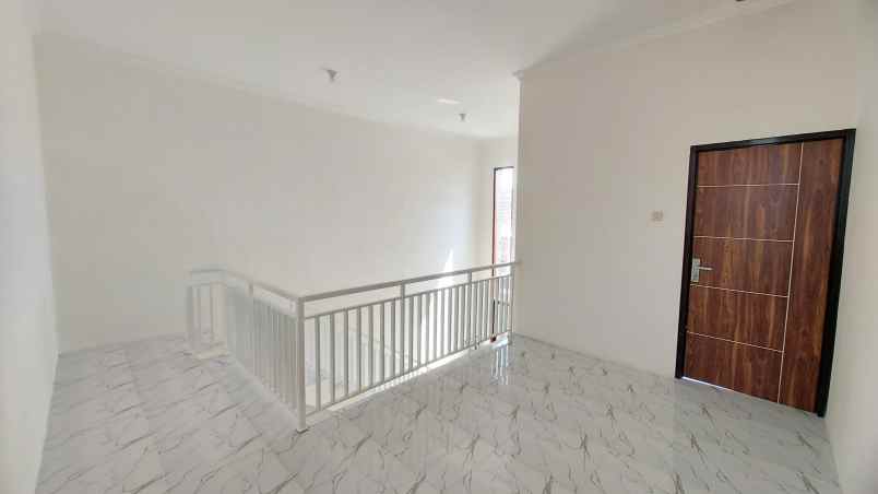 rumah 2 lantai murah di pedurungan semarang