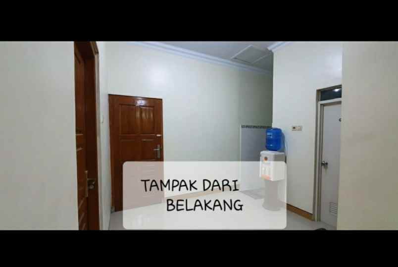 rumah alan menayu lor nmr 111