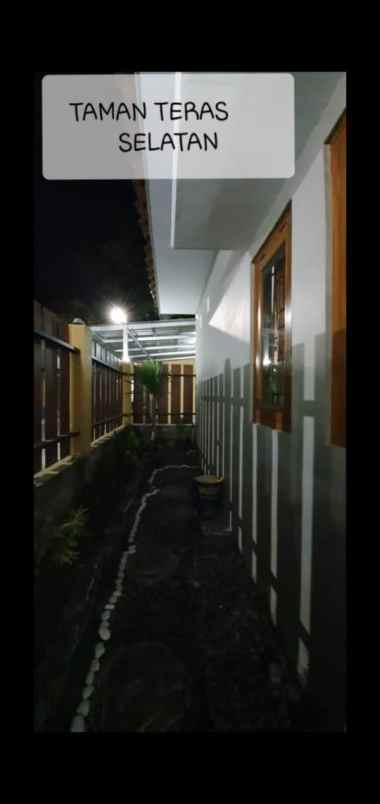 rumah alan menayu lor nmr 111