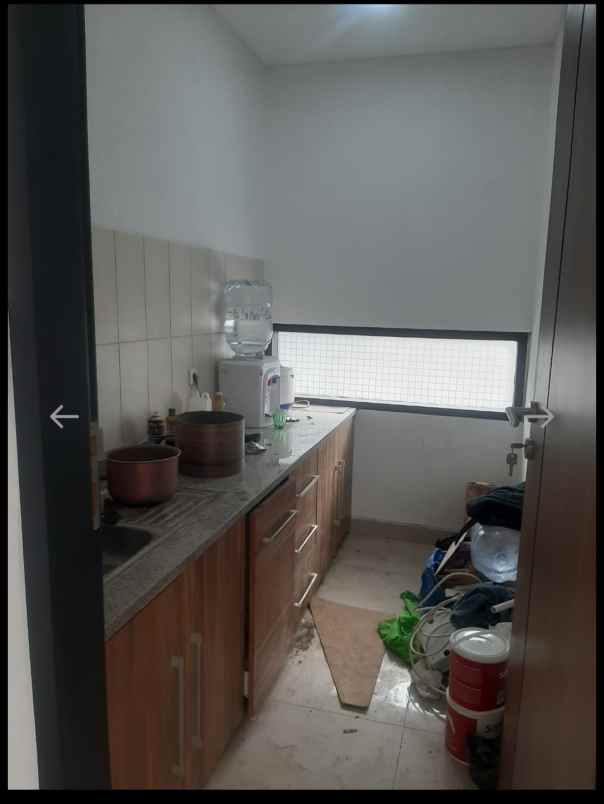 rumah asri dan nyaman di sayap buah batu