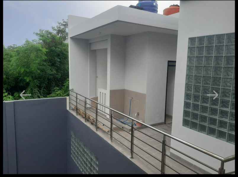 rumah asri dan nyaman di sayap buah batu