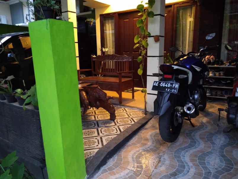 rumah asri di jantung kota madiun