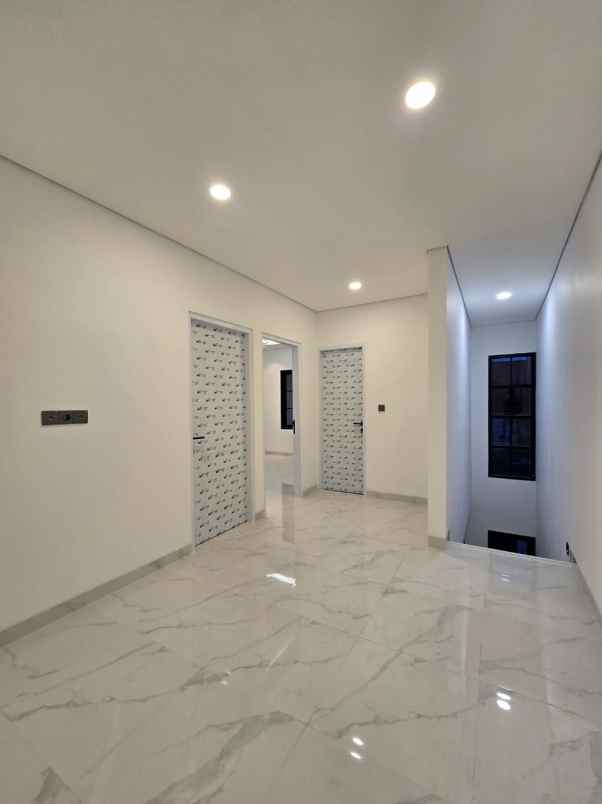 rumah baru dalam komplek di pondok bambu