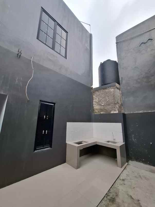 rumah baru non cluster bebas banjir di jatiwaringin