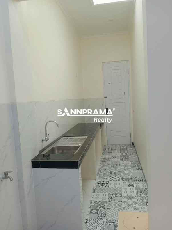 rumah baru siap huni 2 lantai di perumnas beji