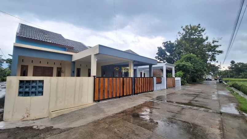 rumah baru siap huni harga 400 jutaan di prambanan