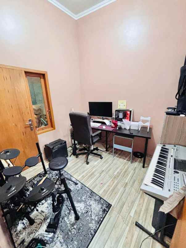rumah bisa untuk usaha pesantren atas cimahi