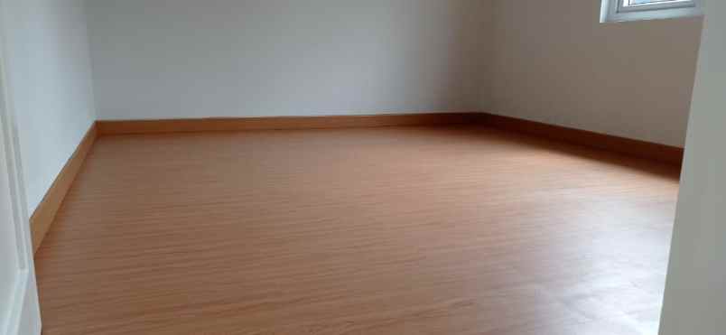 rumah boulevard kota wisata barcelona cibubur cibubur