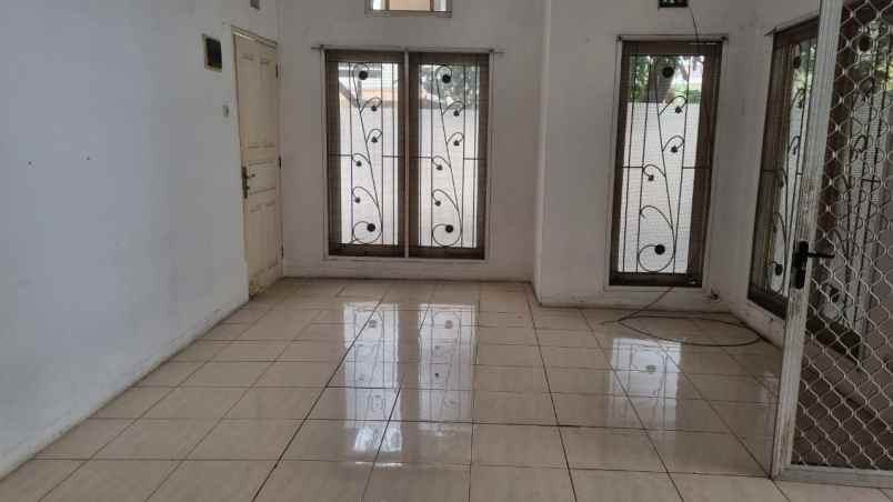rumah di cluster taman sari harapan indah bekasi