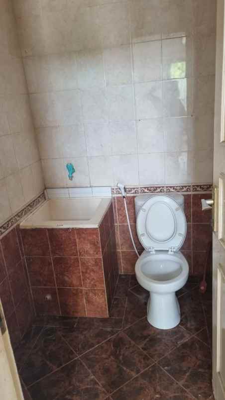 rumah di cluster taman sari harapan indah bekasi