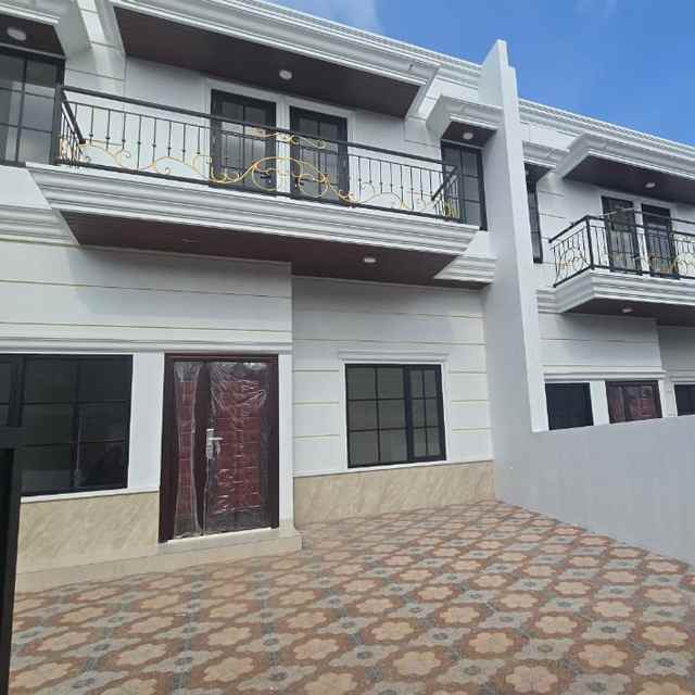 rumah di unkris pondokgede bekasi tol jatiwaringin