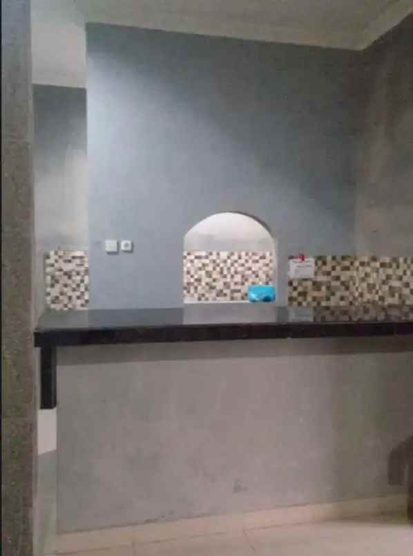 rumah dijual 2 lantai terawat di depok