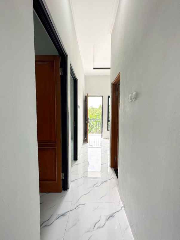 rumah dijual siap huni di cipayung jakarta timur