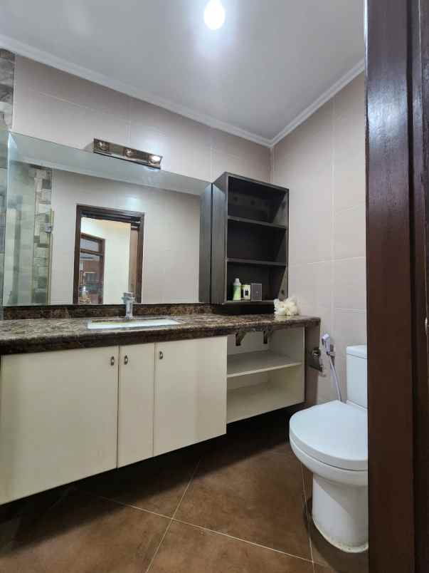 rumah disewakan di cilandak jakarta selatan