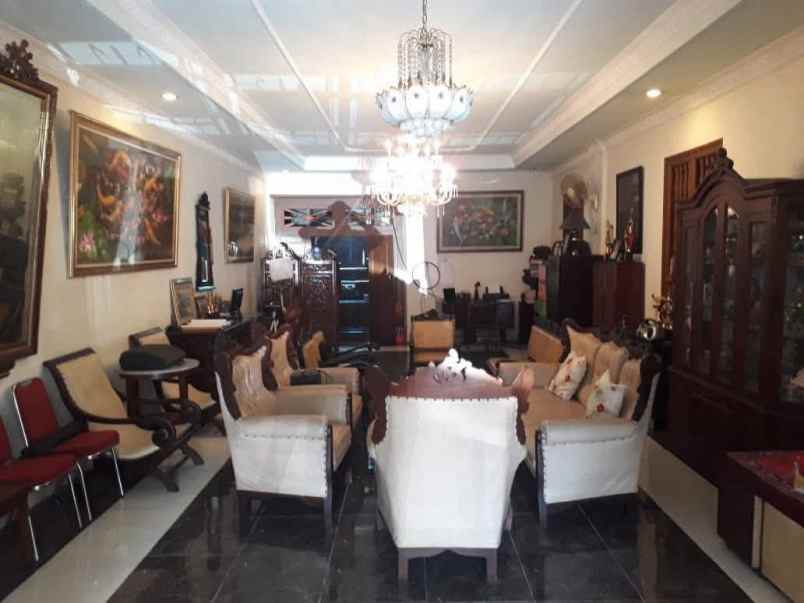 rumah etnik jawa lingkungan kraton yogyakarta shm imb