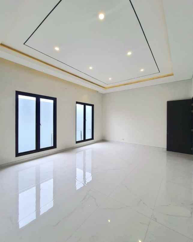 rumah fullerton place citraland new mewah split level