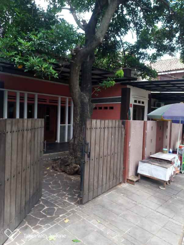 rumah hitung tanah aja di kampung rambutan jkt timur
