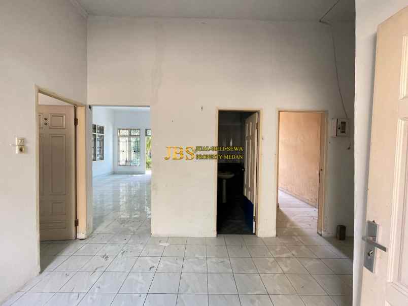 rumah hook dijual di komplek cemara hijau medan