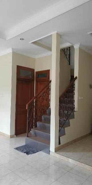 rumah jalan alternatif cibubur