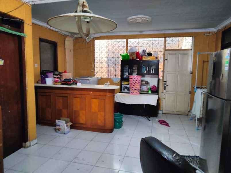 rumah jl menteng wadas ps manggis