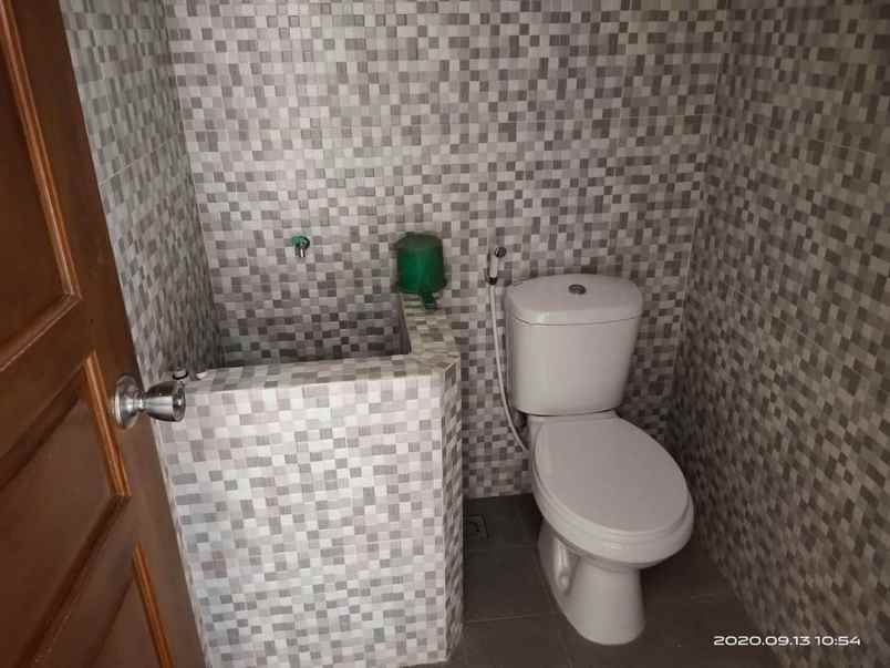 rumah jl purwomartani kalasan