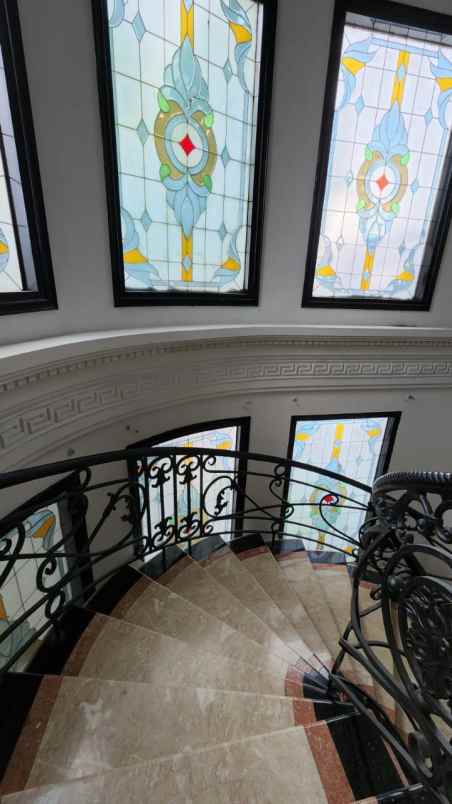 rumah jln moch yamin menteng