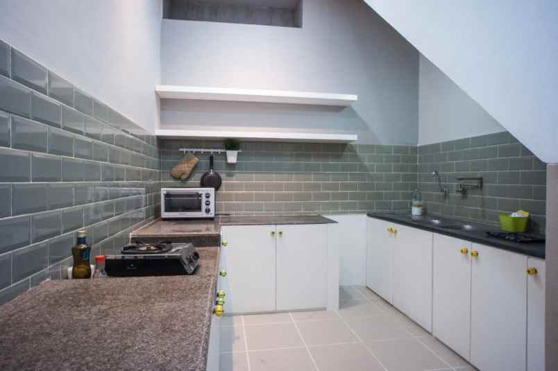 rumah kompleks margorejo indah hadap utara