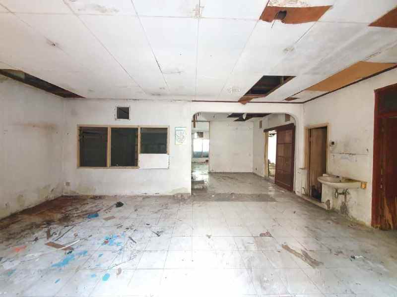 rumah kupang baru strategis hitung tanah