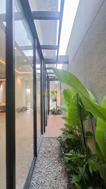 rumah luas siap huni di kalasan free pagar dan kanopi