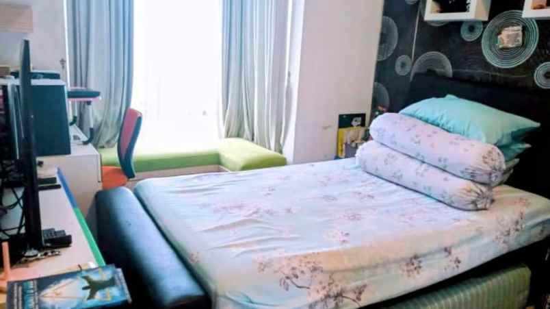 rumah manyar surabaya siap huni 2 lantai hook nego