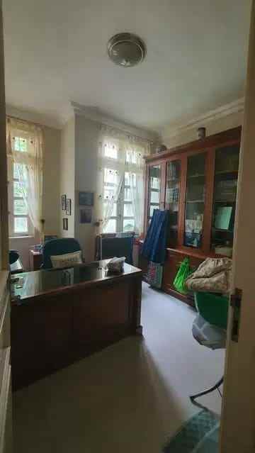 rumah megah di taman bougenvile caman raya jatibening