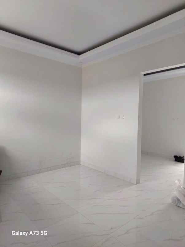 rumah mewah 1 9 m di jagakarsa 3 lantai 5 kt dekat tol