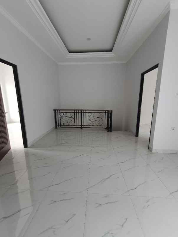 rumah mewah dinding bata merah di cimanggis depok