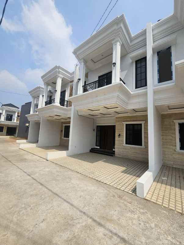 rumah mewah dinding bata merah di cimanggis depok