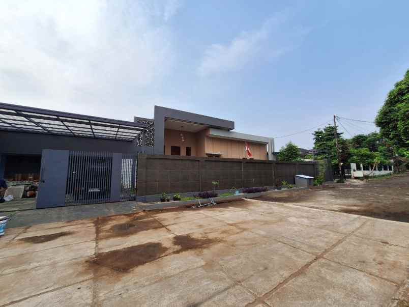 rumah mewah luas nempel pesanggrahan jakarta selatan
