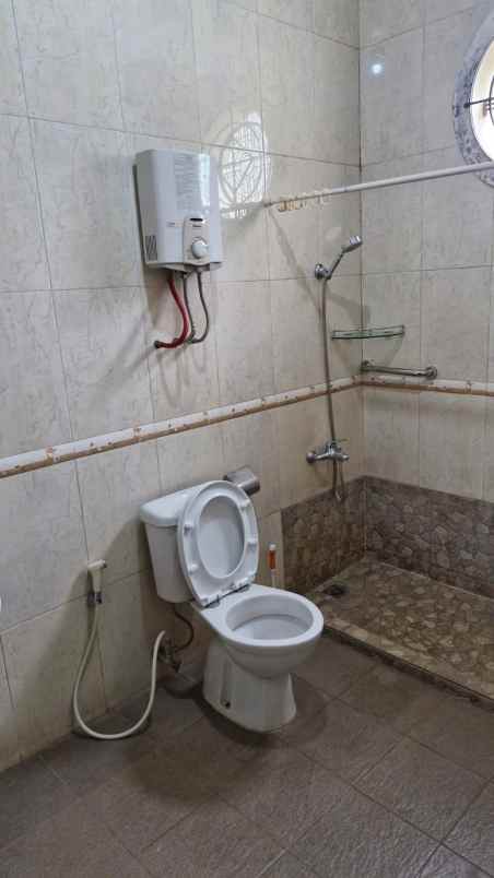 rumah mewah modern siap huni di tidar