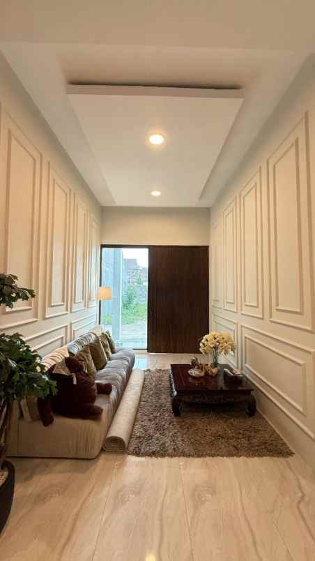 rumah mewah parakan asri dekat batununggal bandung