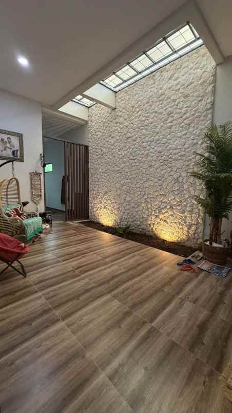 rumah mewah parakan asri dekat batununggal bandung