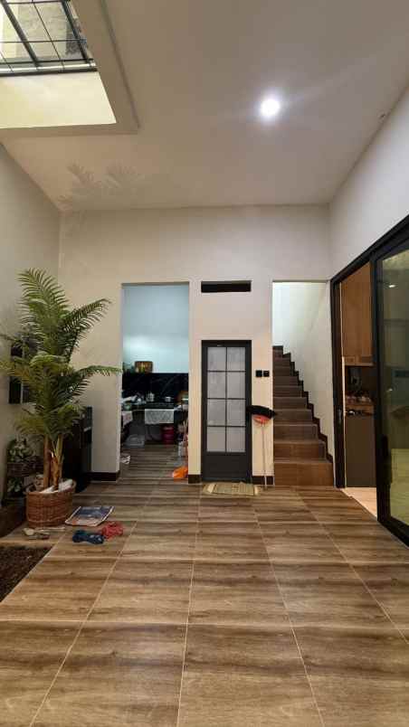 rumah mewah parakan asri dekat batununggal bandung