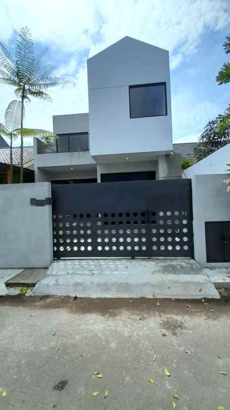 rumah mewah sial huni dekat tol buah batu kota bandung