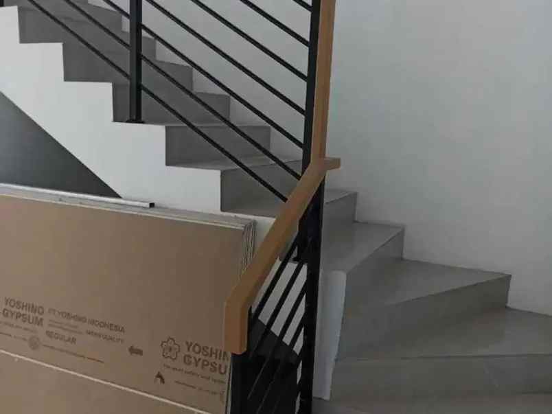 rumah minimalis baru fresh di pondok bambu duren sawit