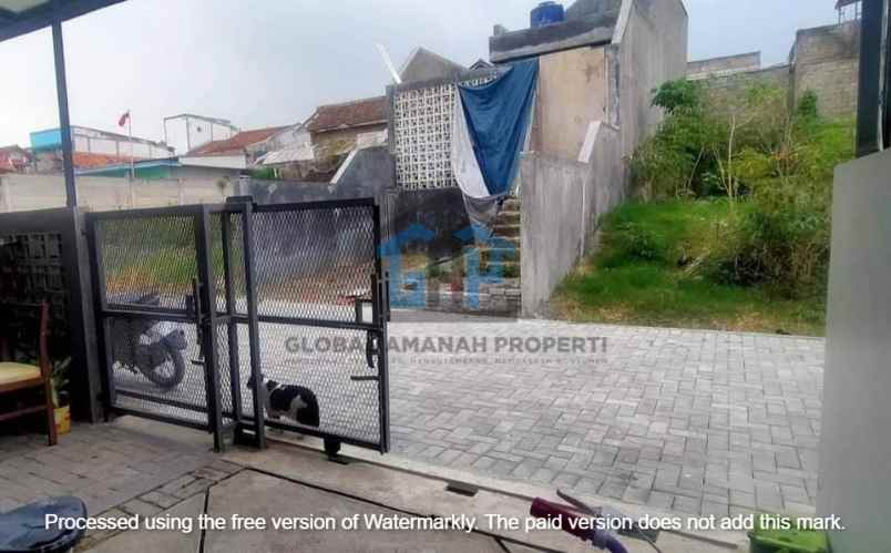 rumah minimalis cluster karyawangi view asri