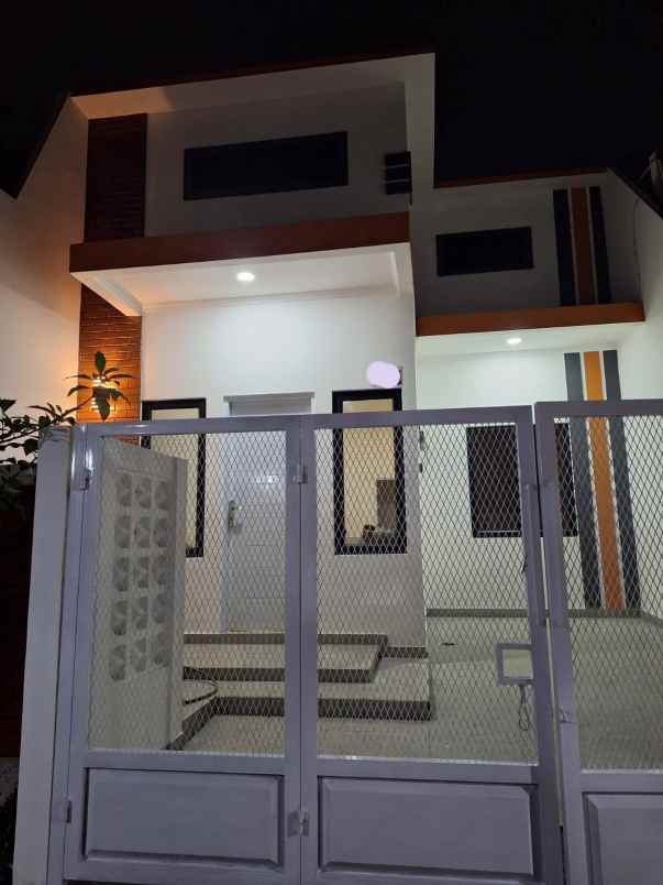rumah minimalis harga nego di btr 2 bekasi timur