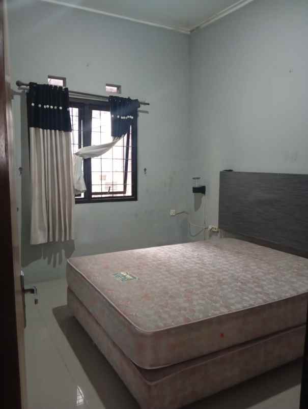 rumah minimalis sariwangi regency siap huni 2 carpot