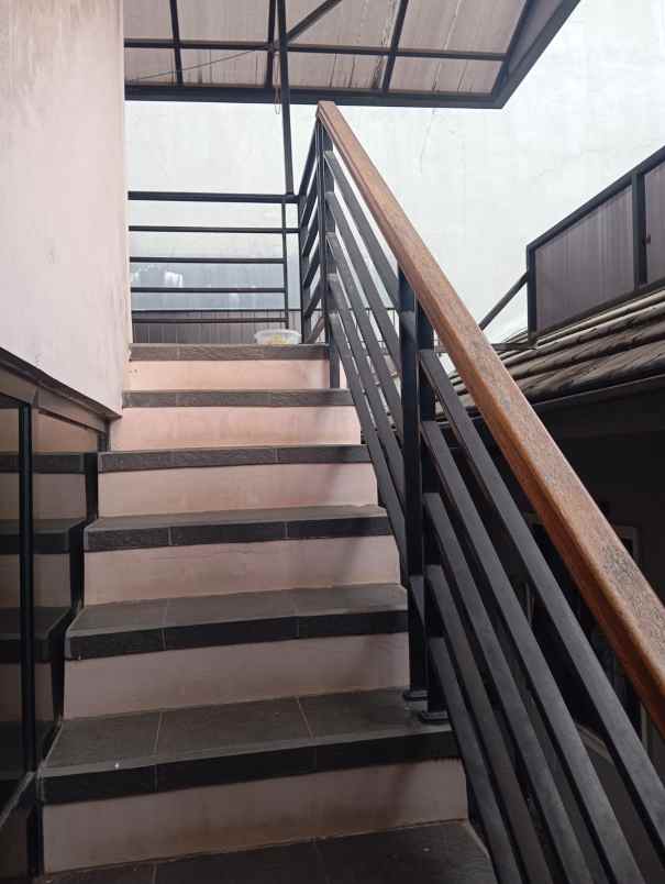 rumah minimalis sariwangi regency siap huni 2 carpot