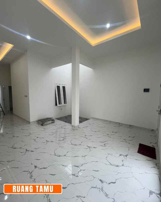 rumah minimalis siap huni di pengasinan depok