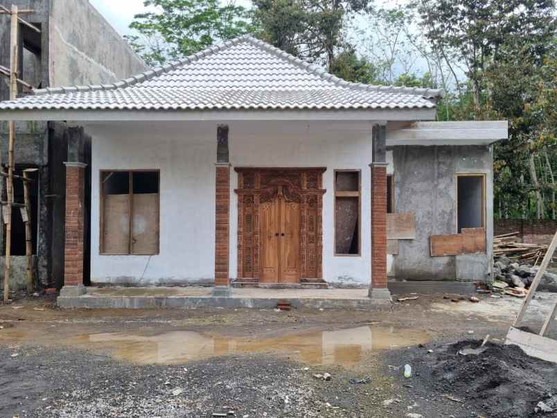 rumah modern dekat dengan candi borobudur magelang