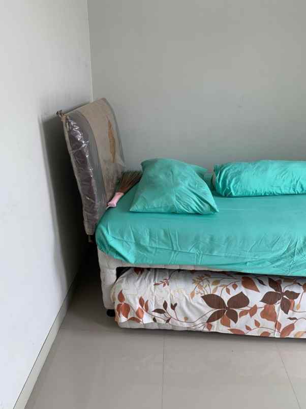 rumah modern minimalis greenlake