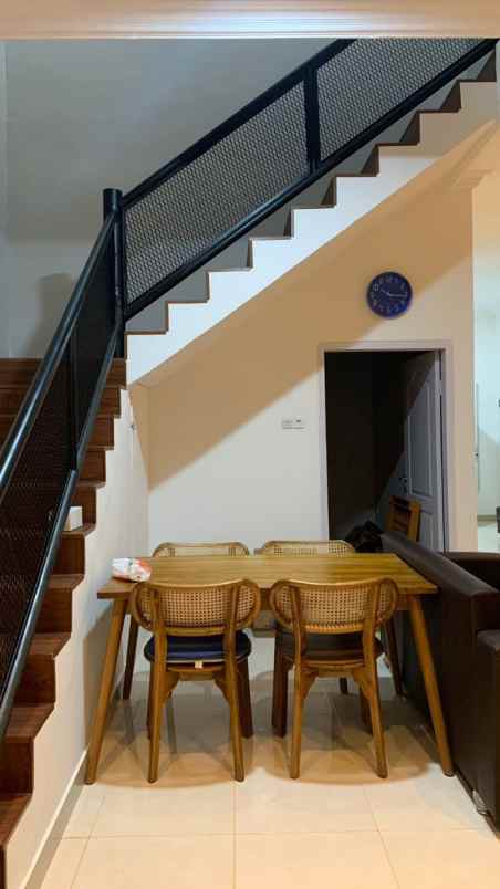 rumah mulyosari siap huni minimalis furnish